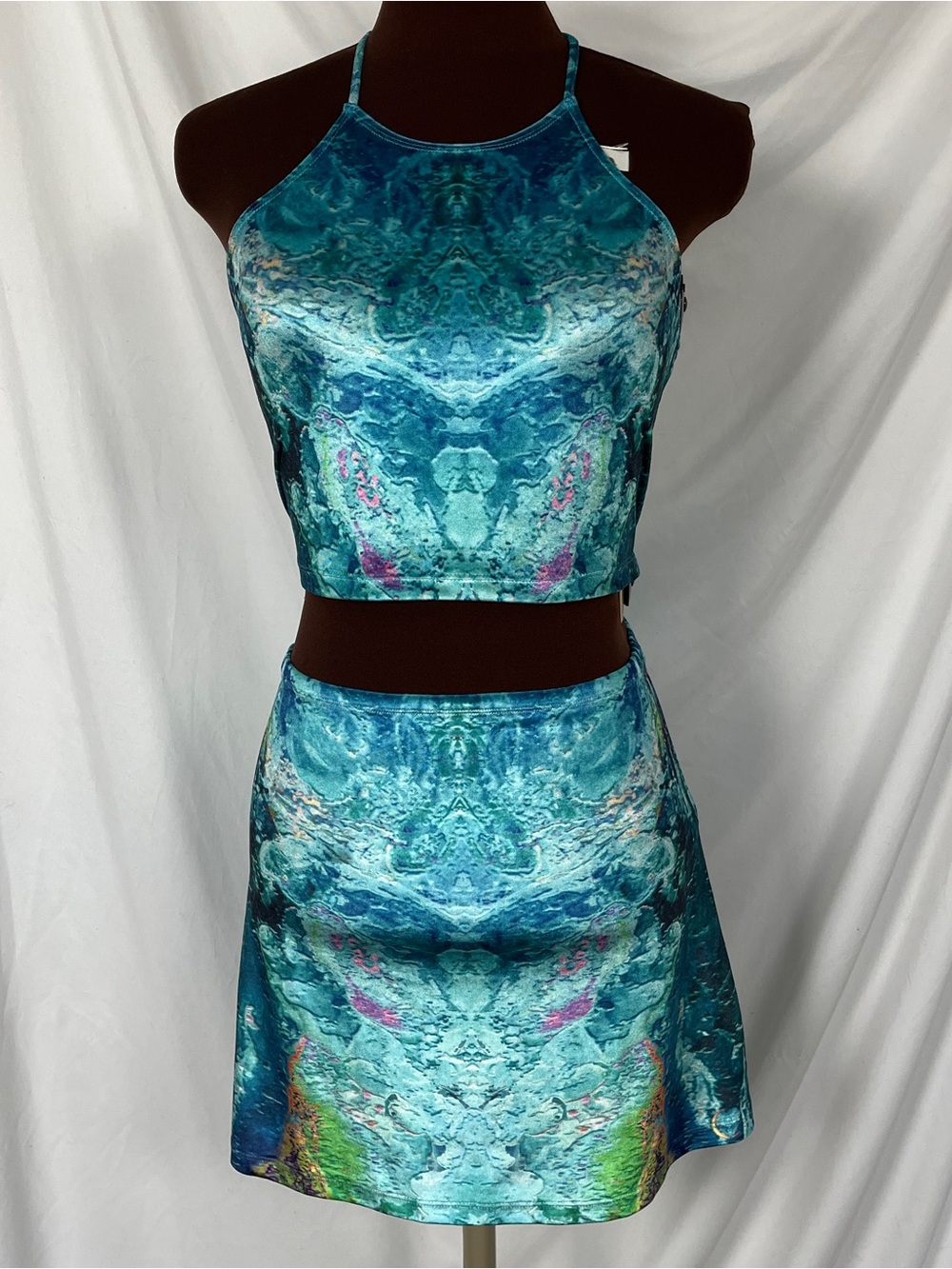 Liberated Heart Utopia Velvet Top & Skirt Set Size Large